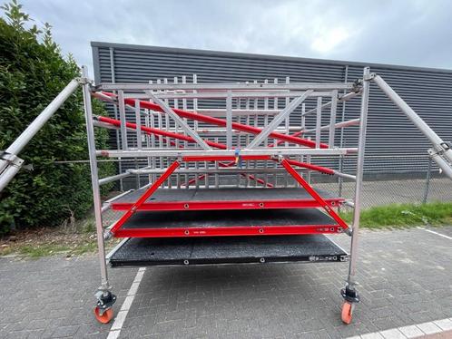 ALTREX RS TOWER 5 werkhoogte ruim 10 mtr compleet topstaat, Doe-het-zelf en Verbouw, Steigers, Zo goed als nieuw, Rolsteiger of Kamersteiger