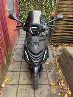 Piaggio zip 2016 mat zwart, Fietsen en Brommers, Scooters | Piaggio, Ophalen, Gebruikt, Maximaal 45 km/u, Zip