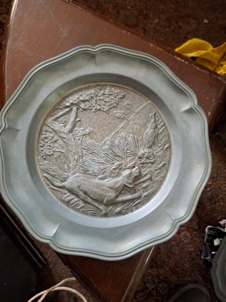 Tinnen bord met jachttafereel, Antiek en Kunst, Antiek | Tin, Ophalen of Verzenden