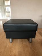 Zwart leren   poef 56x56, Ophalen of Verzenden, Zo goed als nieuw