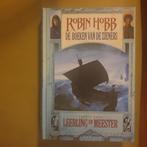 Robin Hobb- Leerling en meester, Ophalen of Verzenden, Gelezen, Robin Hobb