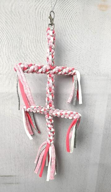 Slinger zit stok (grijs-roze-wit) beschikbaar voor biedingen