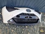TOYOTA AYGO II LIFT WIT HALOGEEN 2018-2022, Auto-onderdelen, Carrosserie en Plaatwerk, Ophalen of Verzenden, Gebruikt, Toyota