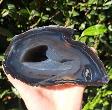 Zwarte Agaat uit Brazilië geode edelstenen verzameling  beschikbaar voor biedingen