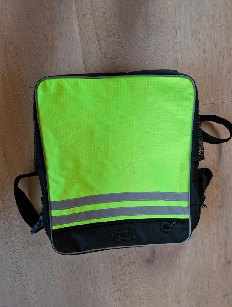 scootmobieltas en ponchou, Ophalen, Zo goed als nieuw, Elektrische rolstoel