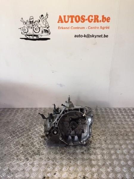 VERSNELLINGSBAK Nissan / Datsun Micra (K14) (jh3), Auto-onderdelen, Transmissie en Toebehoren, Nissan, Gebruikt