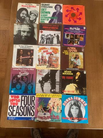 15 Vinyl Singles 45 Toeren Jaren 70-80 beschikbaar voor biedingen