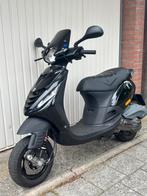 Zip SP! 125cc A1, Fietsen en Brommers, Scooters | Piaggio, Zip, Ophalen of Verzenden, Zo goed als nieuw, Benzine
