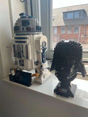 Lego Star Wars R2-D2 (75308) & Darth Vader Helm (75304) beschikbaar voor biedingen