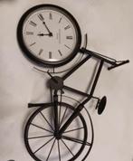 Fiets met decoratieve klok , Ophalen of Verzenden