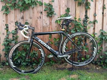 Isaac Meson carbon racefiets, Ultegra, FFWD Carbon, maat 52 beschikbaar voor biedingen