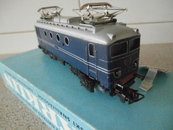 Marklin NS lok SEW 800 nr 1101--3013, Hobby en Vrije tijd, Modeltreinen | H0, Zo goed als nieuw, Locomotief, Wisselstroom, Märklin
