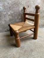 Brutalist lage eiken stoel  design Dudouyt, Riet of Rotan, Dufouyt, Bruin, Frankrijk