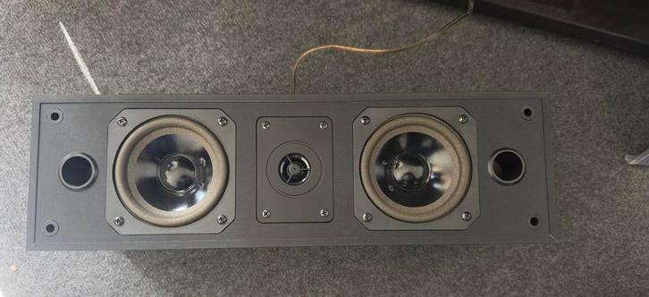 Quadral center speaker, Audio, Tv en Foto, Luidsprekers, Zo goed als nieuw, Center speaker, 60 tot 120 watt, Overige merken, Ophalen