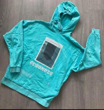 Heerlijke blauwe hoodie / trui , maat xs 34 beschikbaar voor biedingen