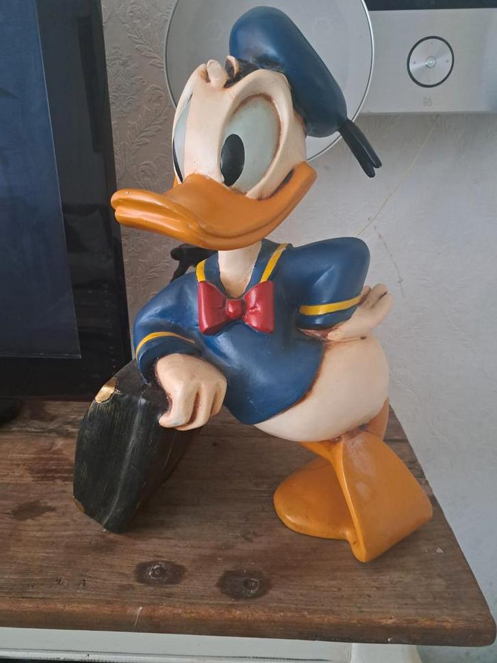 Donald Duck Beeld met Koffer, Tuin en Terras, Tuinbeelden, Gebruikt, Overige typen, Kunststof, Ophalen of Verzenden