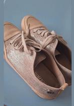 Footnotes sneakers 39 half breedte H, Kleding | Dames, Schoenen, Ophalen, Zo goed als nieuw, Sneakers of Gympen