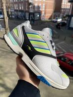 ADIDAS ZX 4000 CRYSTAL WHITE  NIEUW IN DOOS ( 40 2/3 )), Kleding | Heren, Schoenen, Wit, Nieuw, Ophalen of Verzenden, Sneakers of Gympen