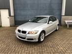 BMW 3-serie 318i Eerste eigenaar, Auto's, Origineel Nederlands, Te koop, Zilver of Grijs, 5 stoelen