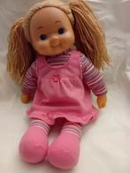 Schattige Stoffen Pop met Staartjes, Kinderen en Baby's, Ophalen of Verzenden, Gebruikt, Overige typen