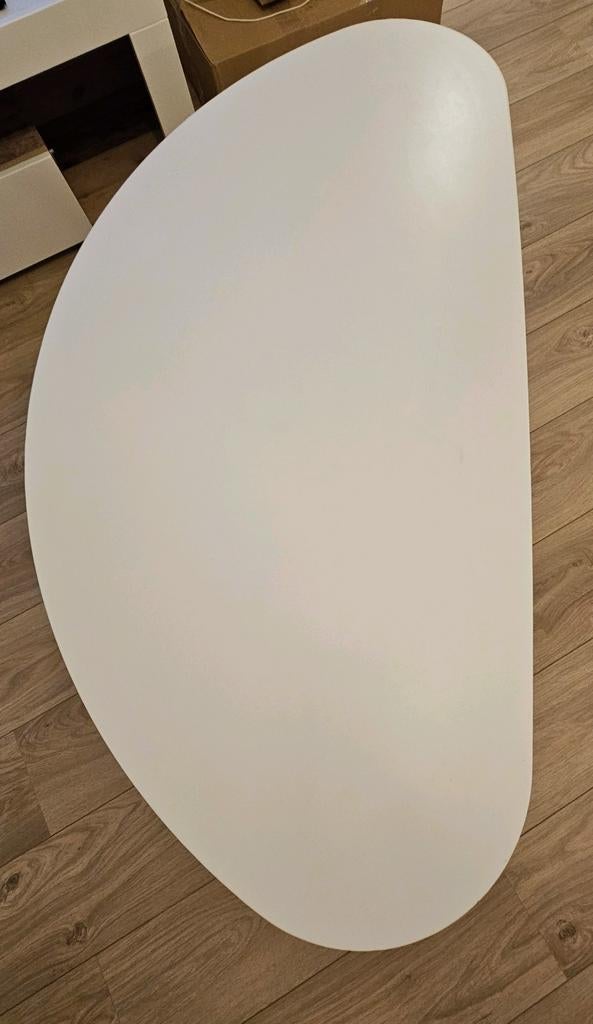 Leuke koffie / salon tafel - 44cm hoog, Huis en Inrichting, Tafels | Salontafels, Ophalen, Overige materialen, Gebruikt, 100 tot 150 cm