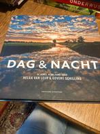 Helga van Leur - Dag & nacht, Helga van Leur; Govert Schilling, Ophalen of Verzenden, Zo goed als nieuw, Natuurwetenschap
