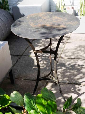 Smeedijzeren tafel | Fermob stijl | nostalgisch design beschikbaar voor biedingen