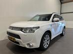 Mitsubishi Outlander 2.0 PHEV Instyle+ 203pk 4WD VEILING, Outlander, Zwart, 4 cilinders, Wit