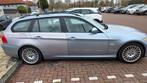 BMW 3-Serie 2.0 318 I Touring 105KW 2009 Blauw, Auto's, BMW, Achterwielaandrijving, Navigatiesysteem, Blauw, Origineel Nederlands