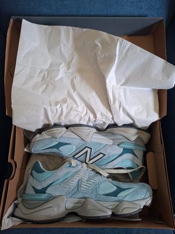 New balance 9060 blauw  beschikbaar voor biedingen