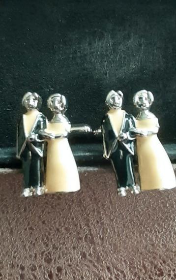 Vintage Manchetknopen - Bruidspaar Design beschikbaar voor biedingen