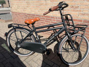 Jongens fiets te koop beschikbaar voor biedingen