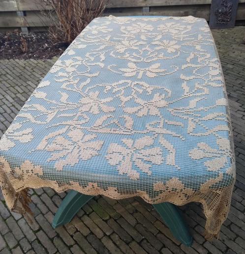 Vintage tafelkleed geknoopt jute touw flosjes 1.95x1.80 mtr, Huis en Inrichting, Tafelkleden, Gebruikt, Rechthoek, Ophalen of Verzenden