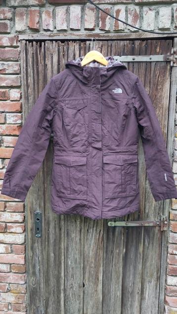 The North Face dames jas maat M beschikbaar voor biedingen