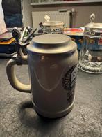 Mooie aarderwerk pul met tinnen deksel, Ophalen