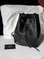 Black Leather YSL Emanuelle bag small (2015), Ophalen of Verzenden, Zo goed als nieuw, Zwart, Schoudertasje