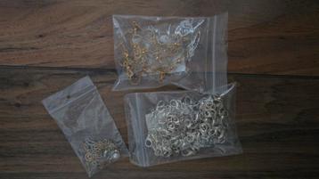 Sieraden en sieraden maken  beschikbaar voor biedingen