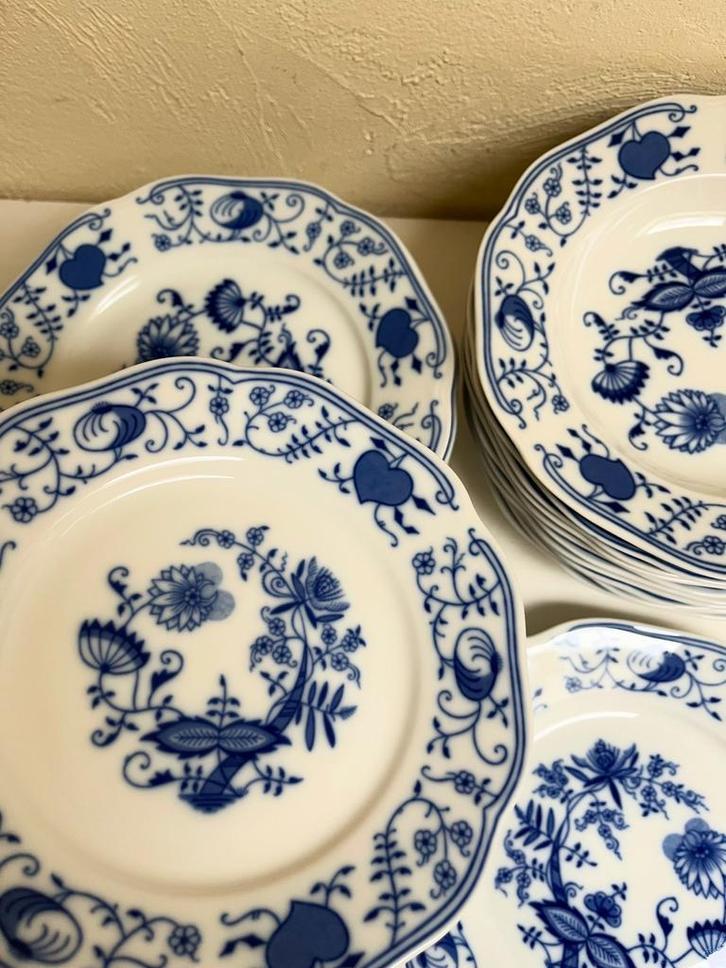 Cobald Czechoslovakia 10 pers servies - zeer uitgebreid, Huis en Inrichting, Keuken | Servies, Zo goed als nieuw, Compleet servies