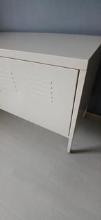 Ikea metalen tv kast - 119x63x40cm, Huis en Inrichting, Kasten | Overige, Ophalen, Gebruikt