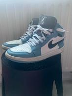 Jordan 1 - Maat 42, Blauw, Ophalen of Verzenden, Sneakers of Gympen, Gedragen