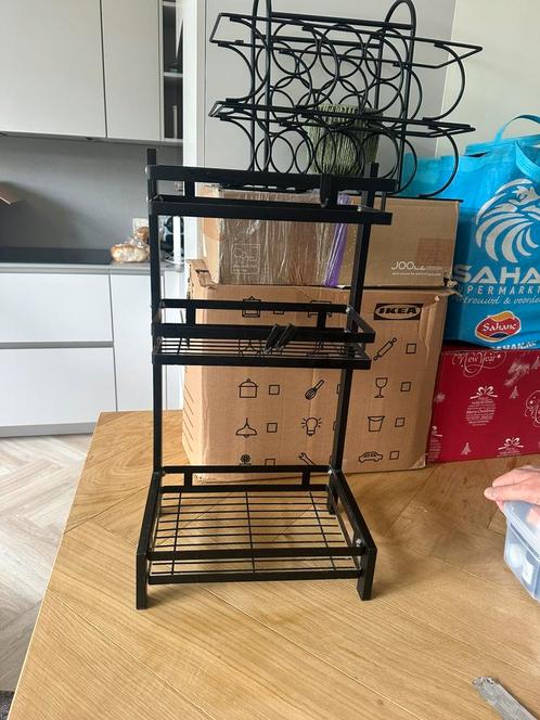 Zwart metalen kruidenrek – vrijstaand en stevig, Huis en Inrichting, Woonaccessoires | Etagères, Zo goed als nieuw, Ophalen