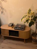 Tv meubel / platenspeler meubel, Ophalen, 100 tot 150 cm, Eikenhout, Zo goed als nieuw