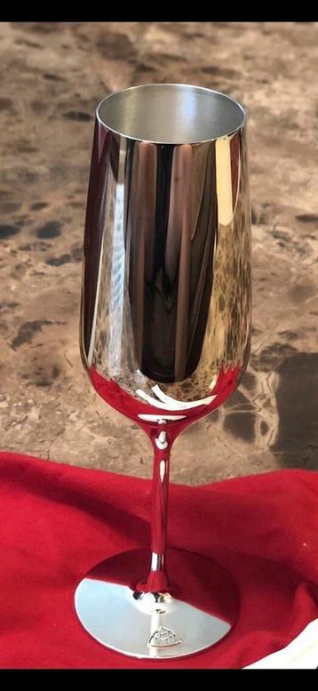 Origineel Maybach champagneglas ( zilver ) nieuw  beschikbaar voor biedingen