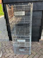 Oude vintage ijzeren stapel manden, Doe-het-zelf en Verbouw, Ophalen, Gebruikt, Krat, Minder dan 35 cm