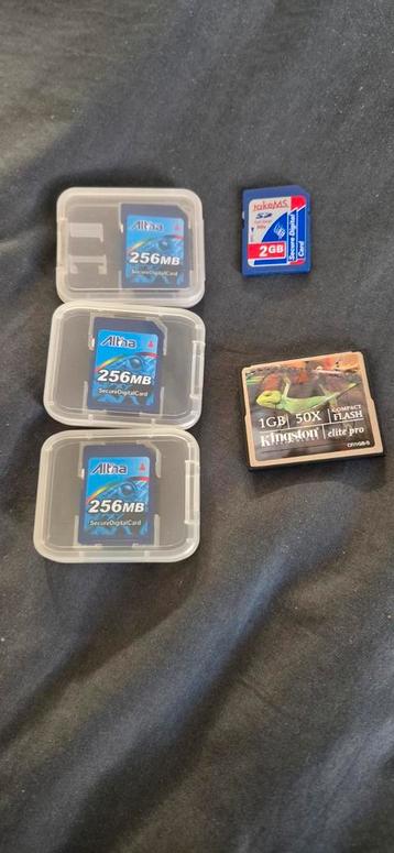 Diverse Collectie Geheugenkaarten - SD, CF beschikbaar voor biedingen