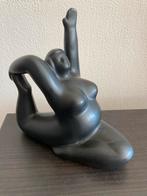 Zwart Aardewerk Dikke Dame, Antiek en Kunst, Kunst | Beelden en Houtsnijwerken, Ophalen of Verzenden