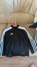 Adidas sport kinderkleding voor 5,6 jaar oud maat 116, Kinderen en Baby's, Kinderkleding | Maat 116, Ophalen of Verzenden, Zo goed als nieuw
