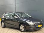Hyundai I30 1.4i Active NWE APK AIRCO AUX/USB 5 DEURS, Stof, Gebruikt, Zwart, 4 cilinders