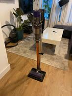 Dyson V10 met standaard & extra accu, Ophalen of Verzenden, Zo goed als nieuw