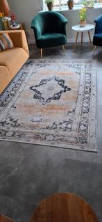 Vloerkleed 160 x 230 cm, Huis en Inrichting, Stoffering | Tapijten en Kleden, Ophalen, Gebruikt, 150 tot 200 cm, 200 cm of meer